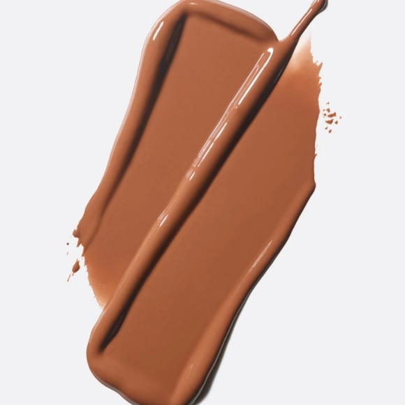 MAC Femmomenon Lustreglass Lipstick - Picture 2 of 9